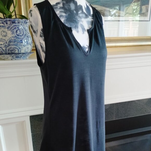 Midnight Navy Sleeveless Silk/Modal  Tunic / TankTop NWOT - Picture 1 of 9